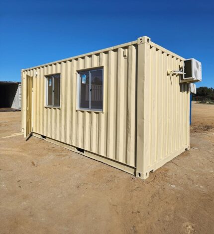 Contenedor maritímo Oficina 24m²